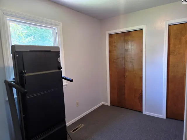 Photo of 1000 Lorna Ln, Newton, KS