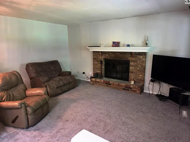 Photo of 1000 Lorna Ln, Newton, KS