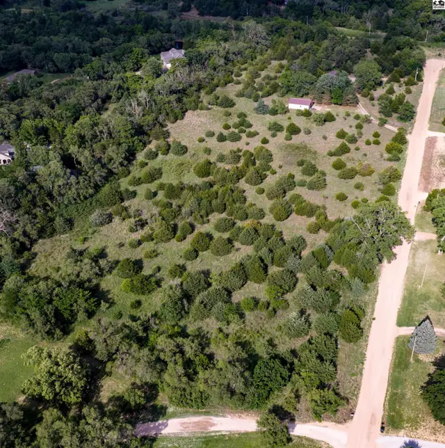 Photo of 800 E 71st Ave, Hutchinson, KS