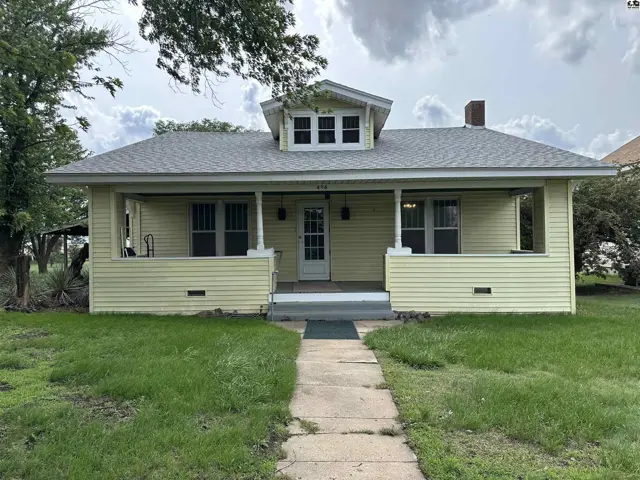 Photo of 406 S Main St, Haviland, KS