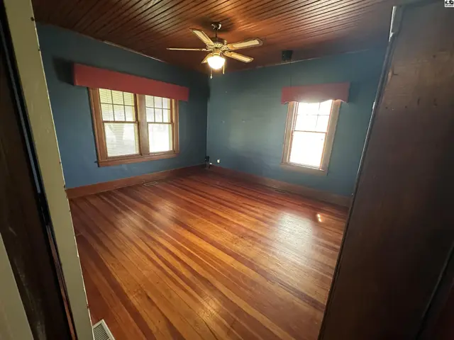 Photo of 406 S Main St, Haviland, KS