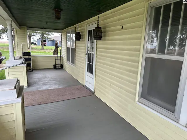 Photo of 406 S Main St, Haviland, KS