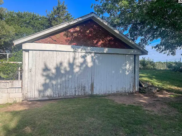 Photo of 10334 W US Hwy 54, Pratt, KS