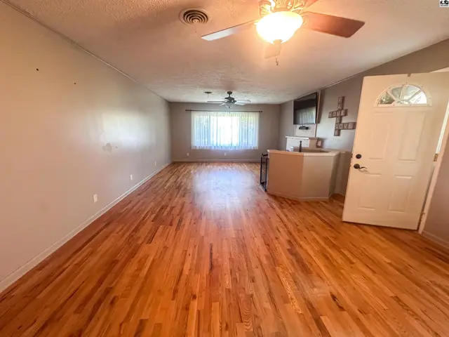 Photo of 10334 W US Hwy 54, Pratt, KS