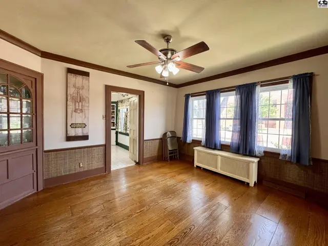 Photo of 102 W Lyon, Lyons, KS