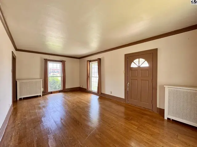 Photo of 102 W Lyon, Lyons, KS