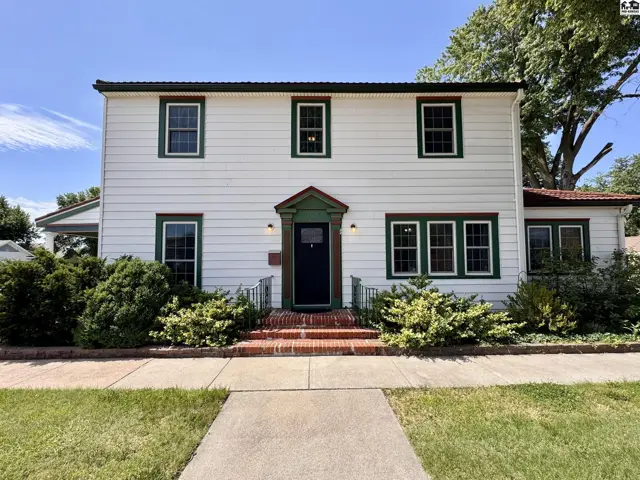 Photo of 102 W Lyon, Lyons, KS