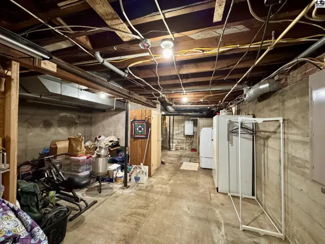 Photo of 102 W Lyon, Lyons, KS