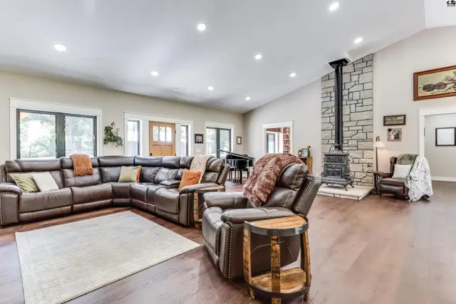 Photo of 7701 Old K61 Hwy N, Hutchinson, KS