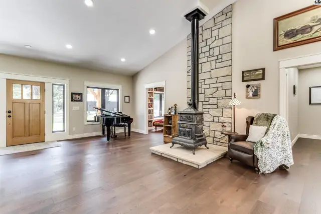 Photo of 7701 Old K61 Hwy N, Hutchinson, KS