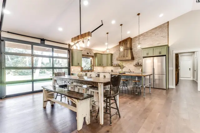 Photo of 7701 Old K61 Hwy N, Hutchinson, KS
