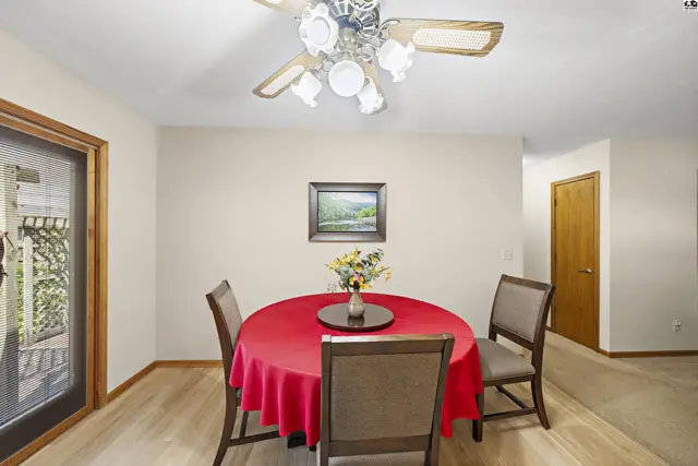 Photo of 1310 Wheatland Dr, Hutchinson, KS