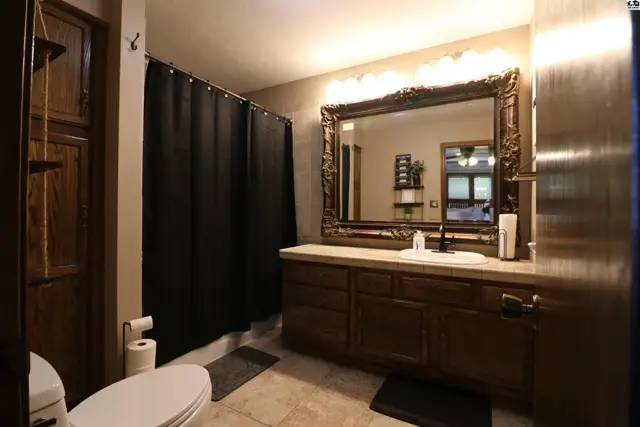 Photo of 1112 S St. John, Lyons, KS