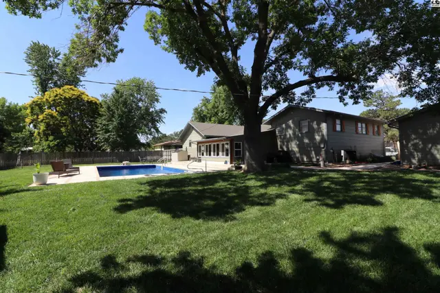 Photo of 1112 S St. John, Lyons, KS
