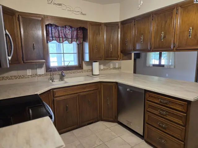 Photo of 1306 Bristol Rd, Hutchinson, KS