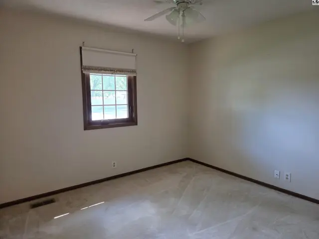 Photo of 1306 Bristol Rd, Hutchinson, KS