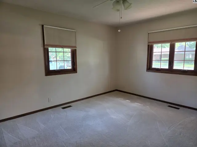 Photo of 1306 Bristol Rd, Hutchinson, KS