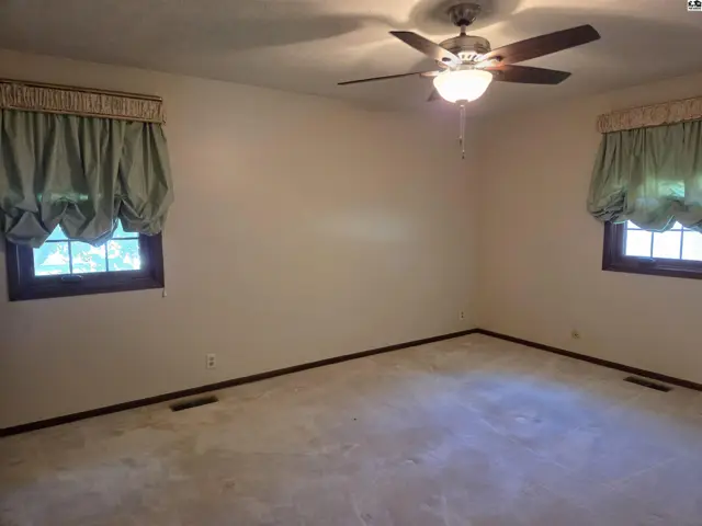 Photo of 1306 Bristol Rd, Hutchinson, KS