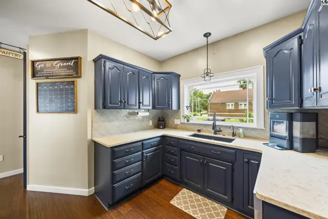 Photo of 204 N Broadway Ave, Sterling, KS