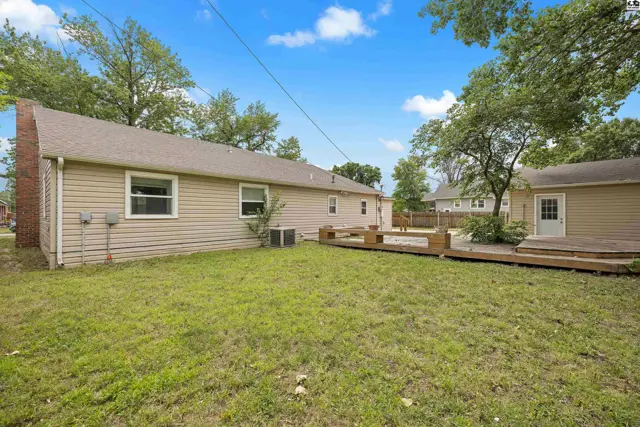 Photo of 407 S 6th St, Sterling, KS