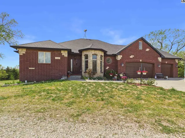 Photo of 22015 W 101st St N, Mount Hope, KS