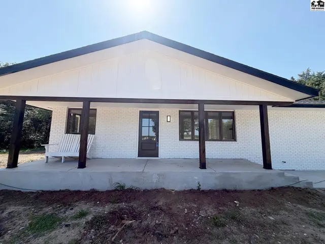 Photo of 775 14th Ave, McPherson, KS