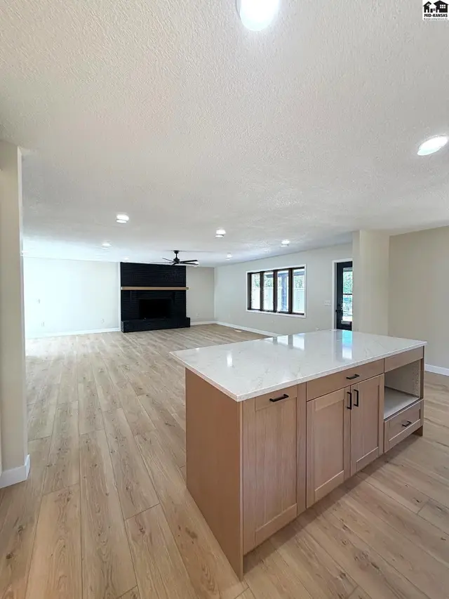Photo of 775 14th Ave, McPherson, KS