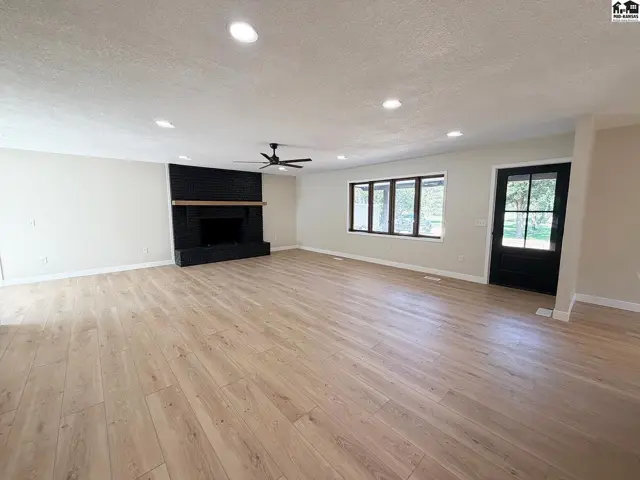 Photo of 775 14th Ave, McPherson, KS