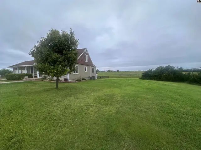 Photo of 449 NW 10th Ave, Pratt, KS