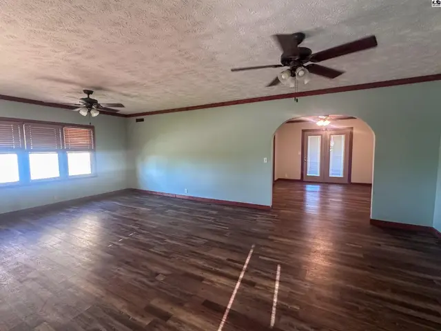 Photo of 449 NW 10th Ave, Pratt, KS