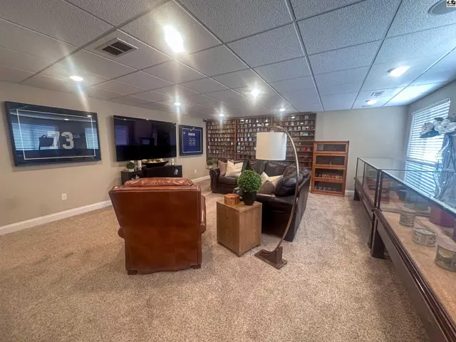 Photo of 567 Peltiers Way, Pratt, KS