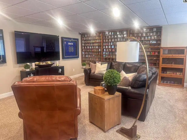 Photo of 567 Peltiers Way, Pratt, KS