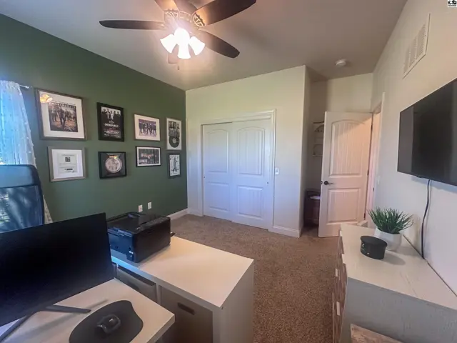Photo of 567 Peltiers Way, Pratt, KS