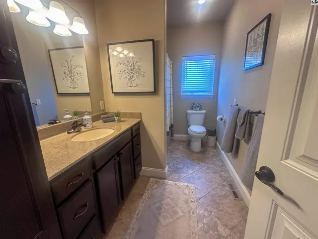 Photo of 567 Peltiers Way, Pratt, KS