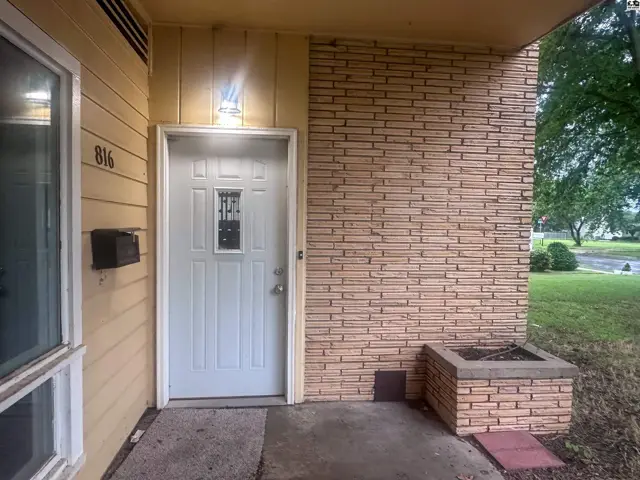 Photo of 816 S Washington St, Pratt, KS