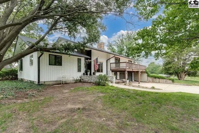 Photo of 714 S Willison Rd, Hutchinson, KS