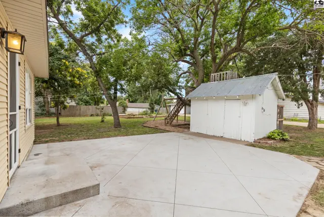 Photo of 407 N Nickerson St, Nickerson, KS
