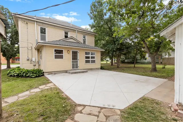 Photo of 407 N Nickerson St, Nickerson, KS