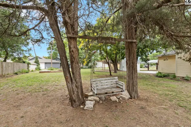 Photo of 407 N Nickerson St, Nickerson, KS