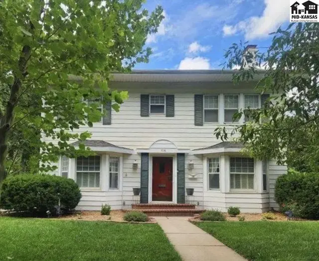 Photo of 108 W 19th Ave, Hutchinson, KS