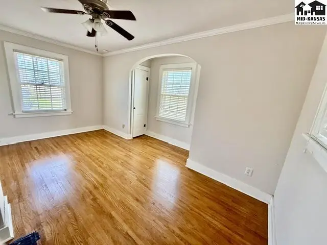 Photo of 2201 N Main St, Hutchinson, KS