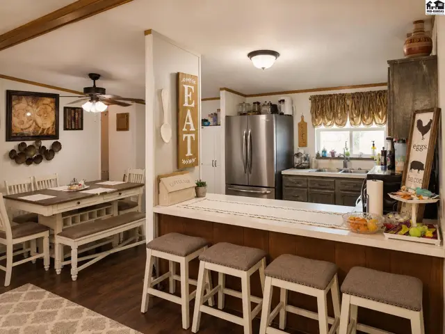 Photo of 807 N. Sill St, Nickerson, KS