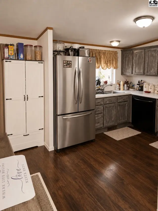 Photo of 807 N. Sill St, Nickerson, KS