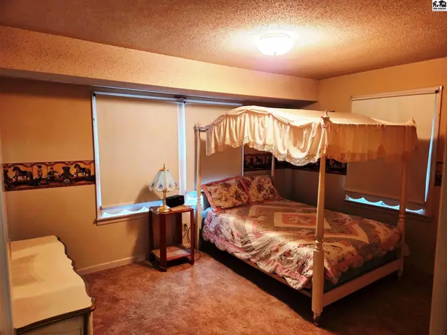 Photo of 317 E 8th St, Newton, KS