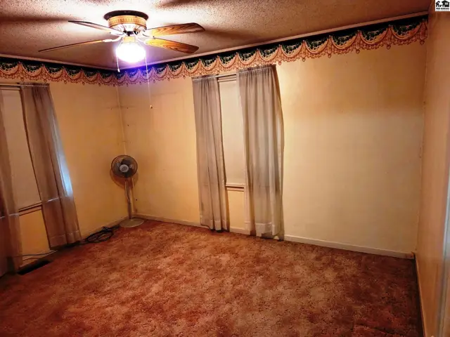 Photo of 317 E 8th St, Newton, KS