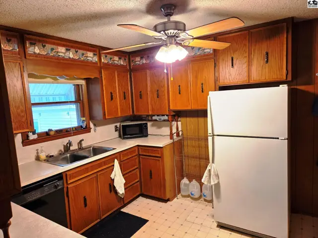 Photo of 317 E 8th St, Newton, KS