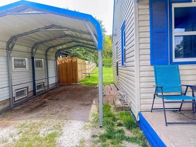 Photo of 214 Stout St, Pratt, KS