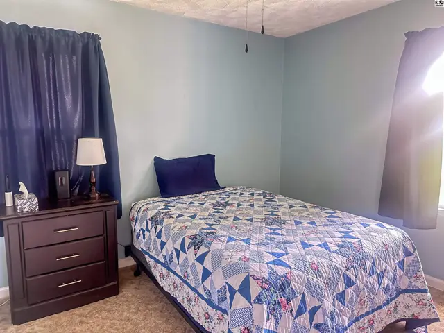 Photo of 214 Stout St, Pratt, KS