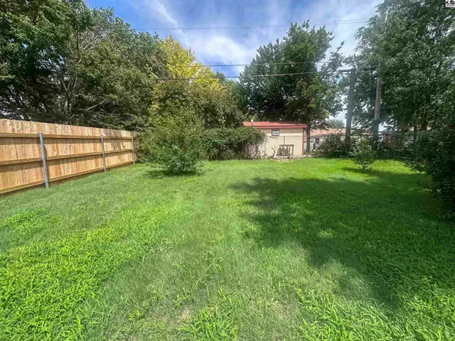 Photo of 214 Stout St, Pratt, KS