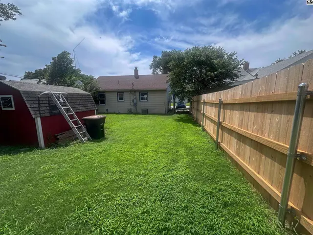 Photo of 214 Stout St, Pratt, KS